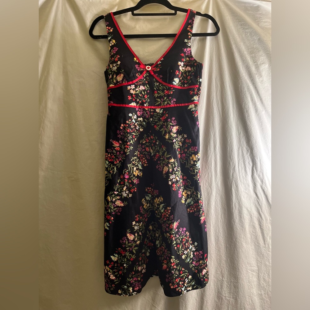 Vintage style Madison Leigh flowery summer dress